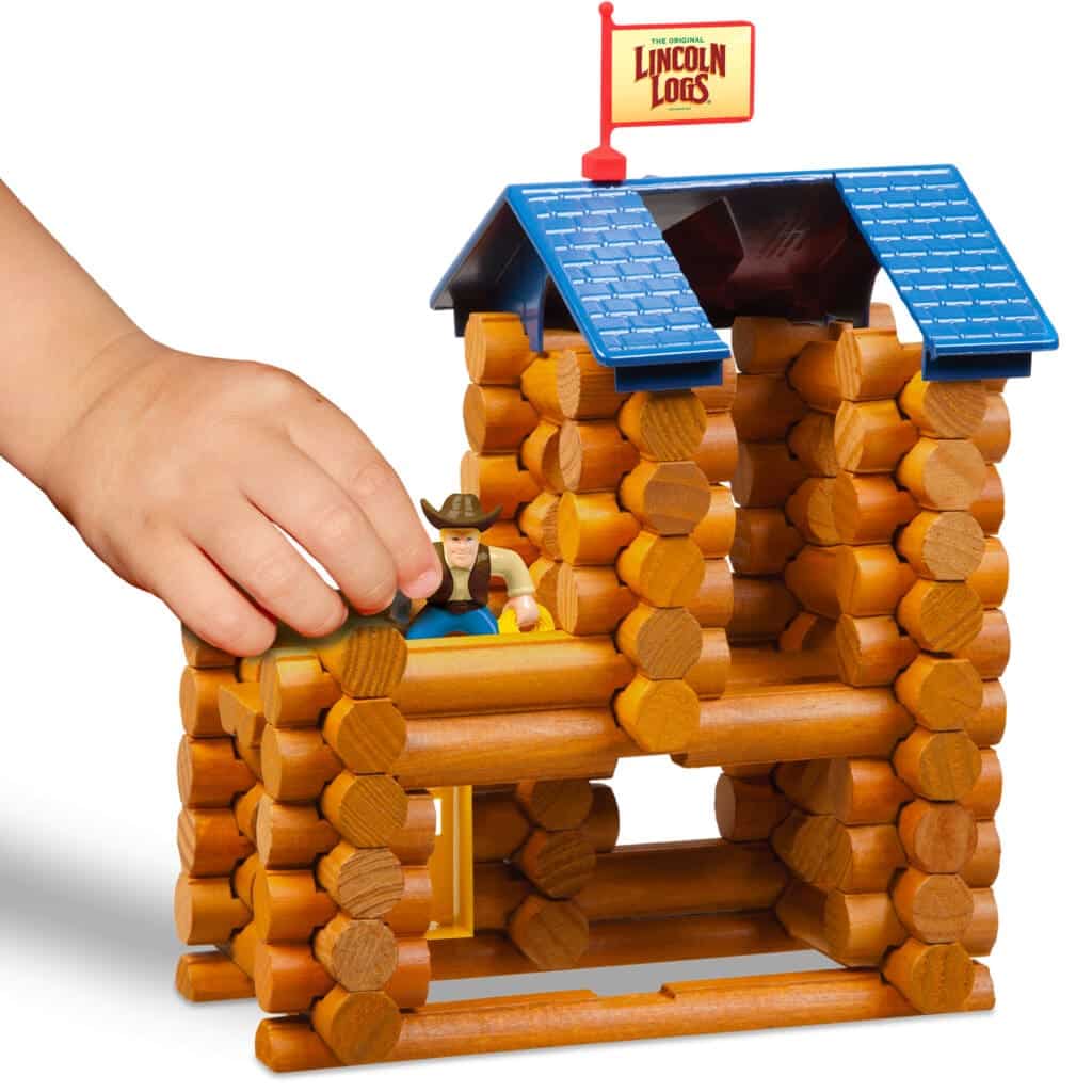 Lincoln Logs Horseshoe Hill Station against white background.