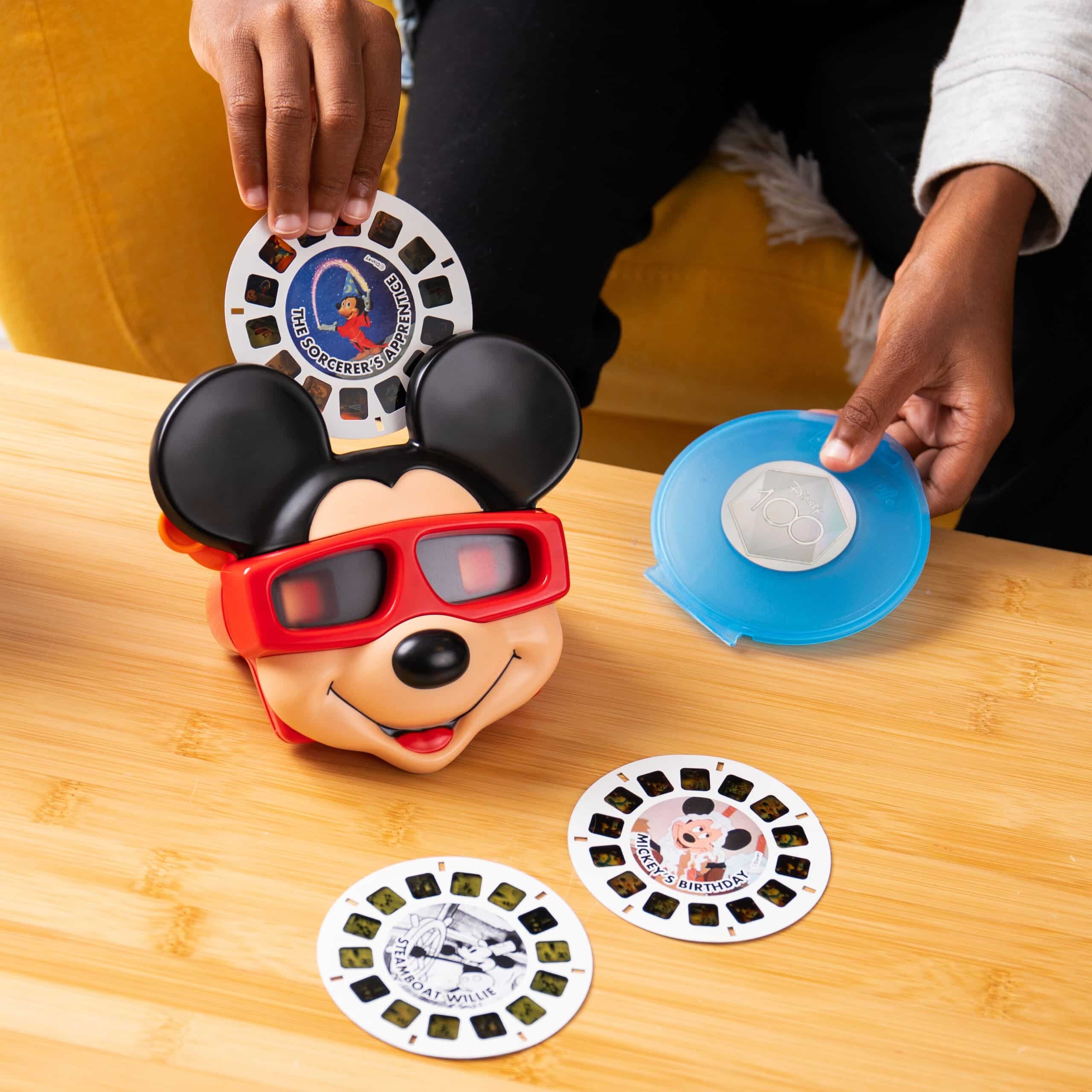 View Master - Mickey Mouse View Master Deluxe Edition