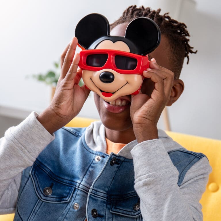 kid with disney viewmaster