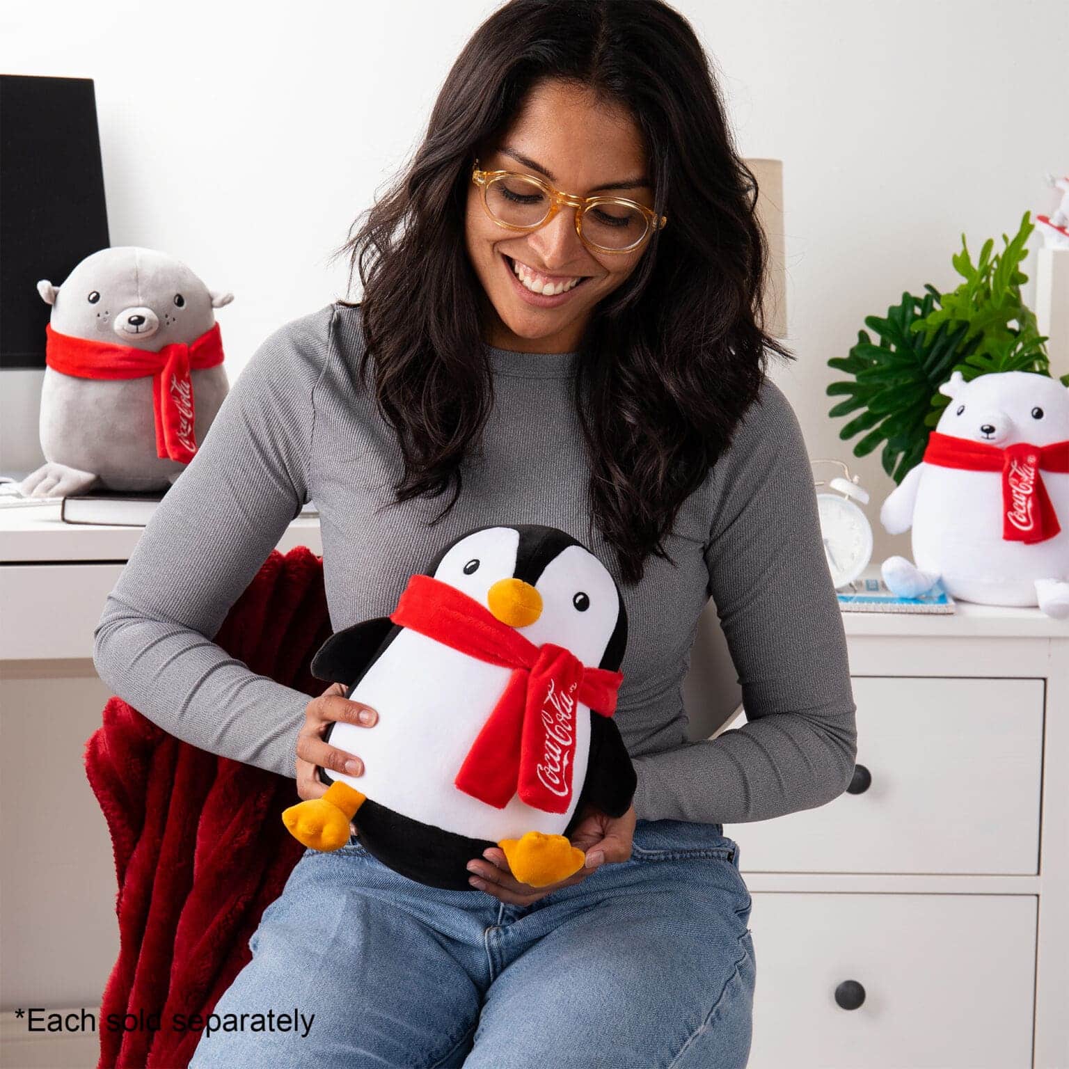 Coca-Cola® - Trendy Penguin | BasicFun!