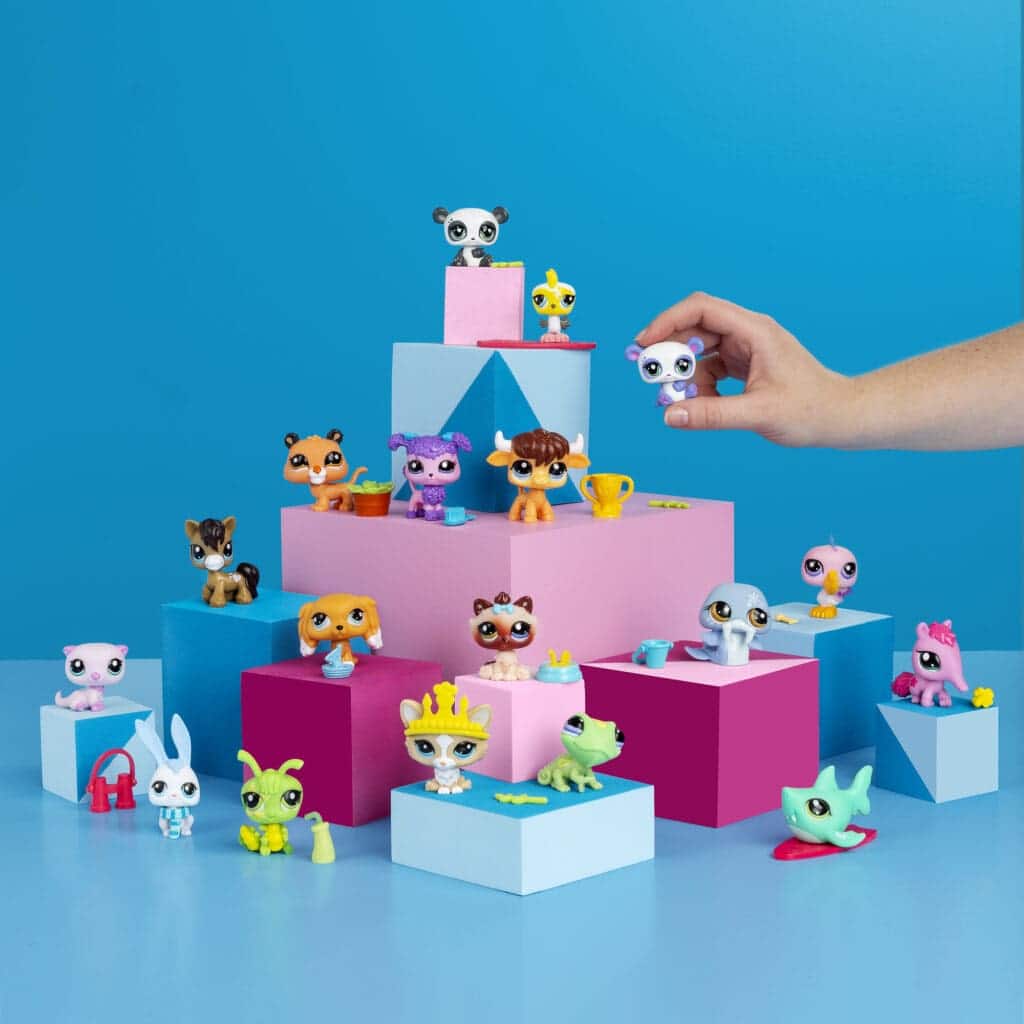 LPS Pet Surprise Singles on display.