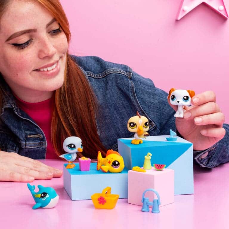 LPS Beach Besties Collector Set being played with.