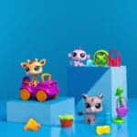 LPS Safari Play Pack on display with blue background.