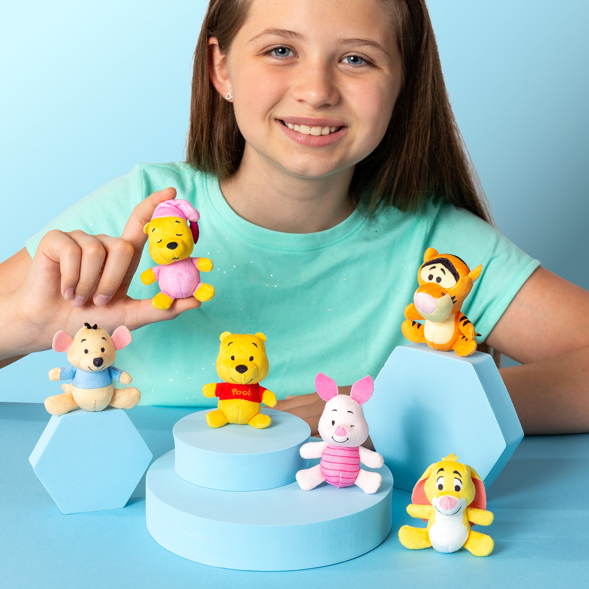 Micro Teenies - Winnie the Pooh and Pals 6 Pack | BasicFun!