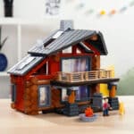 Front view of the Lincoln Logs Beechwood Retreat