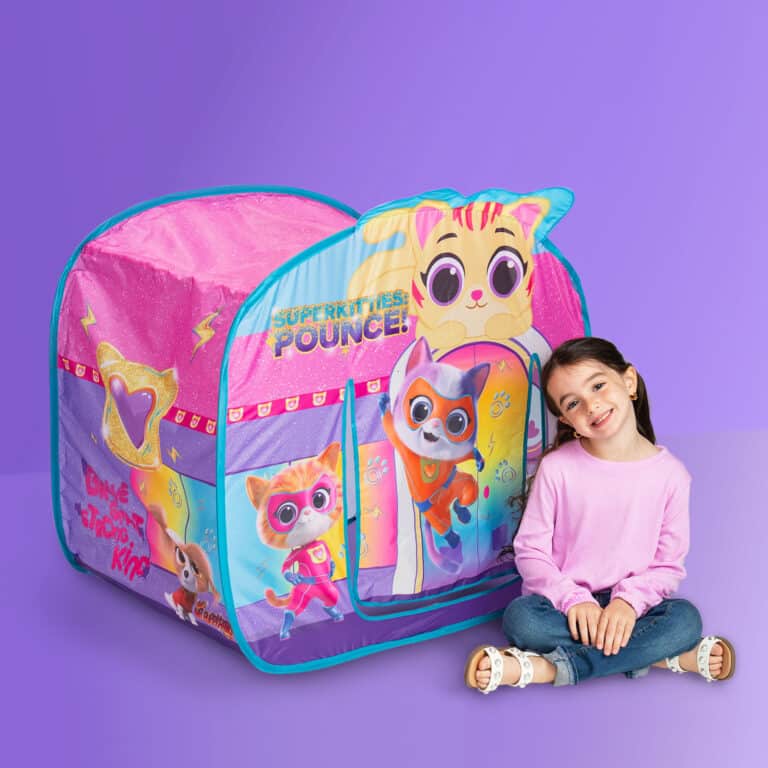 88011 Playhut Lifestyle PurrPlayhouse 4