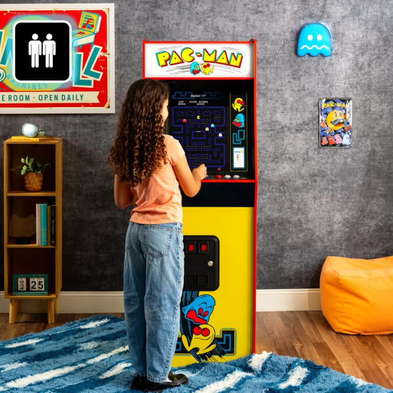 09714 Arcade1up Lifestyle PacManSupreme 2