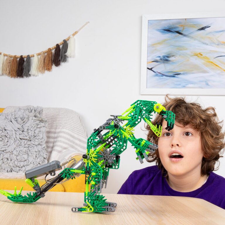 17026 KNEX Lifestyle DynamicDinos 3 1 1