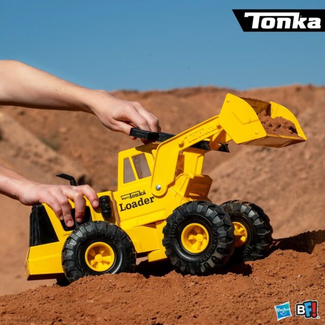 Built Tonka Tough! 💪 The Steel Classics Front Loader is ready to dig, lift, and power through any job site. Made with real steel for real rugged play! 🛠️🚧

#TonkaTough #SteelClassics #FrontLoader