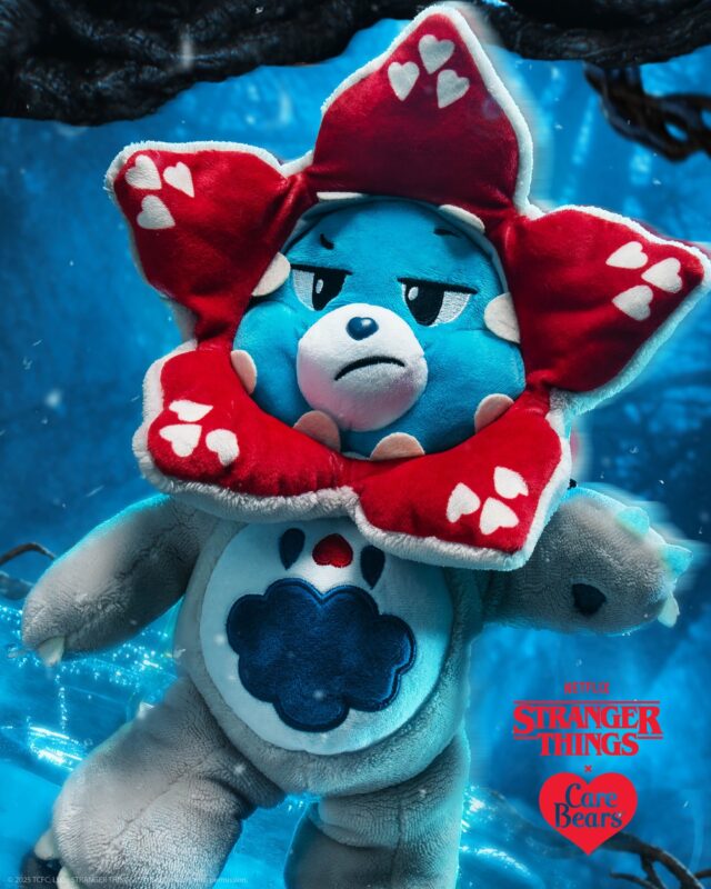 ☎️ Nerds pick up ☎️ Stranger Things x Care Bears just dropped at @Walmart 🖤
#carebears #strangerthingscarebears #strangerthings